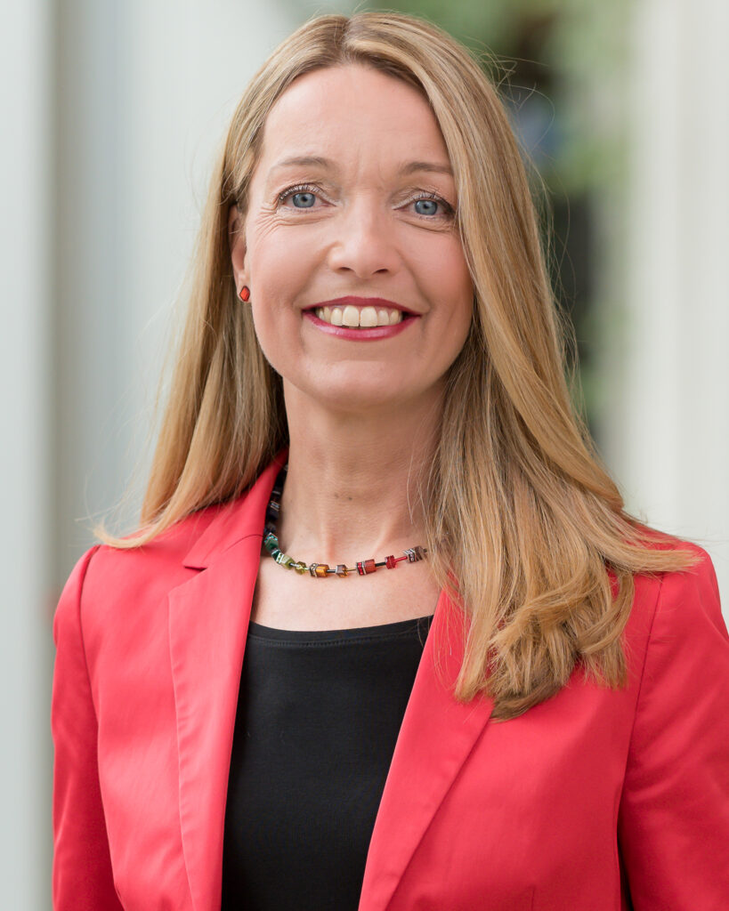 Bettina Weist BMin Bettina Weist
